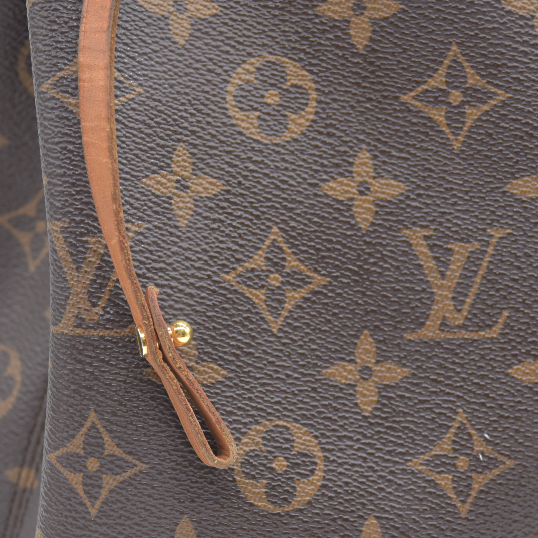 AUCTION $1890 Louis Vuitton  Monogram Graceful PM RFID WELL WORN