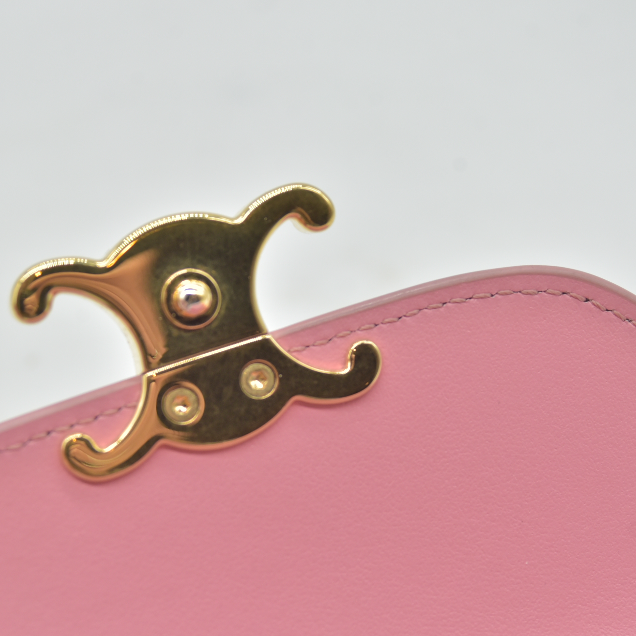 $690 Celine Shiny Calfskin Small Triomphe Wallet Pink