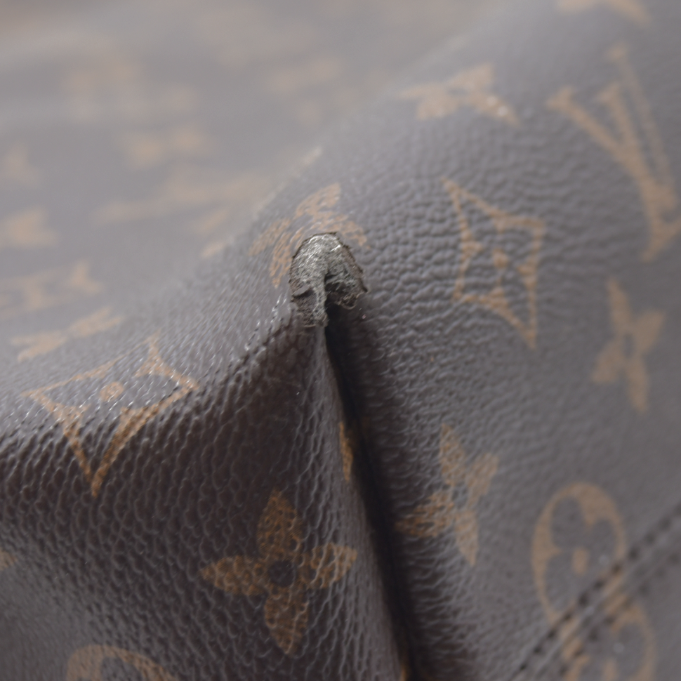 AUCTION $1890 Louis Vuitton  Monogram Graceful PM RFID WELL WORN