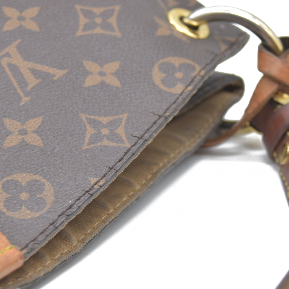 AUCTION $1890 Louis Vuitton  Monogram Graceful PM RFID WELL WORN