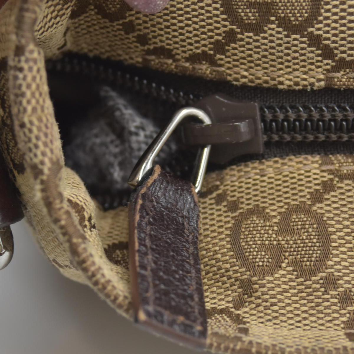 $1280 Gucci Sherry GG Canvas Crossbody CONSIGNMENT