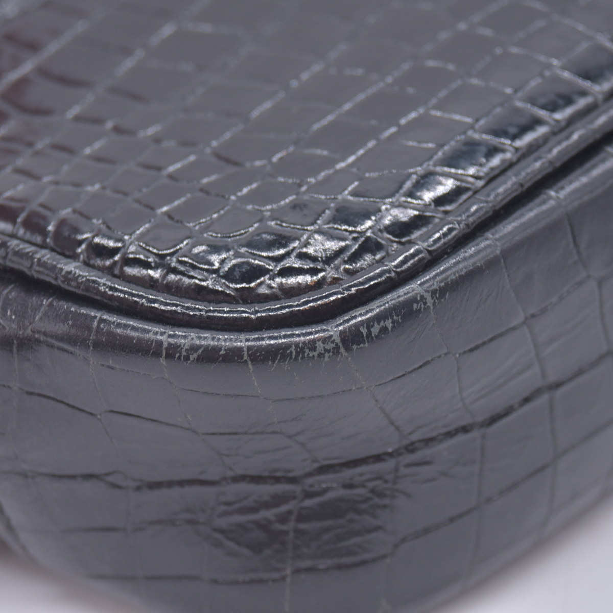 $1800 2019 Saint Laurent Calfskin Crocodile Embossed Monogram Mini Lou Camera Bag Black 10020872