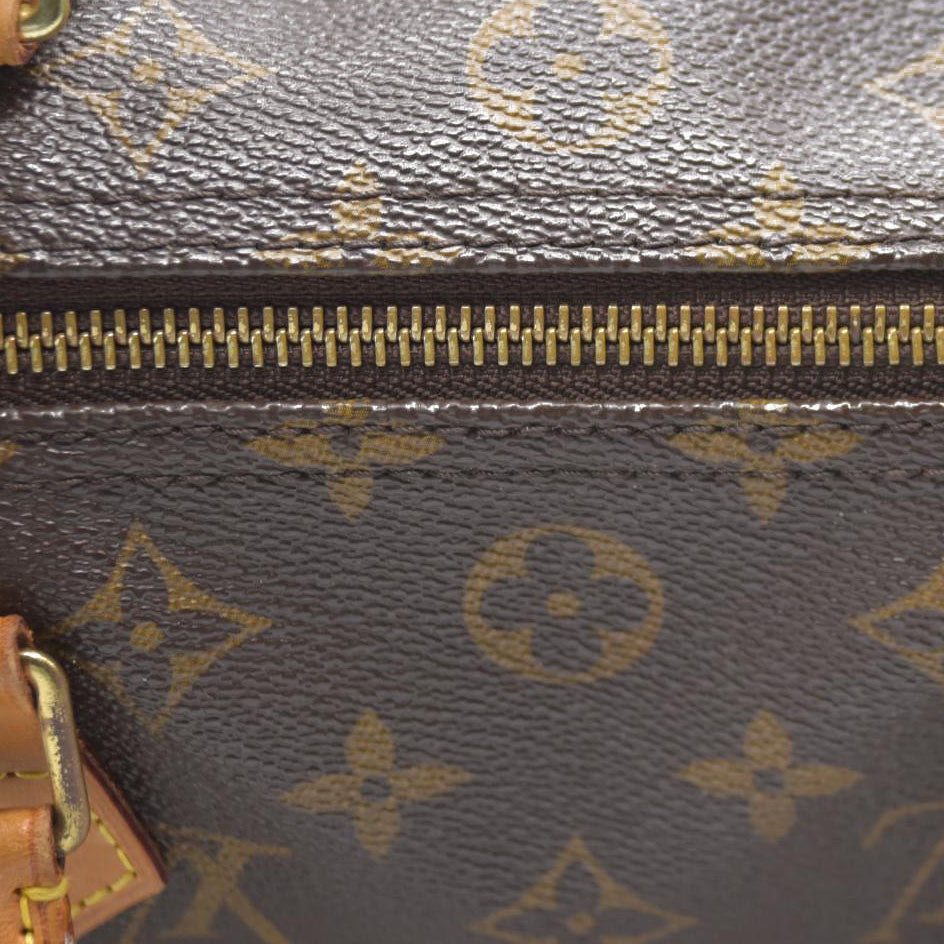 AUCTION $1550 Louis Vuitton Monogram Speedy 30 SD2160