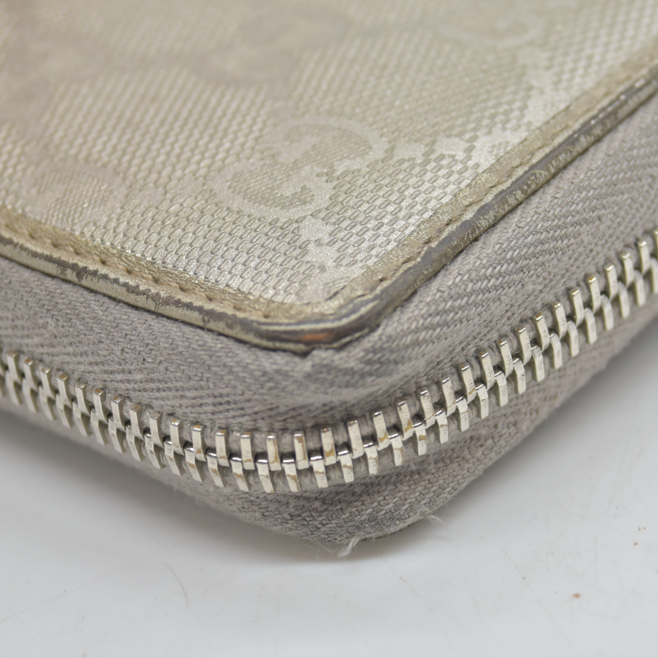 $660 Gucci GG Imprime Canvas Zip Around Wallet