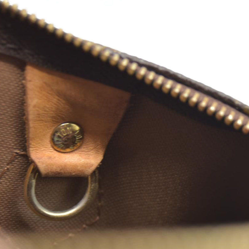 AUCTION $1550 Louis Vuitton Monogram Speedy 30 SD2160