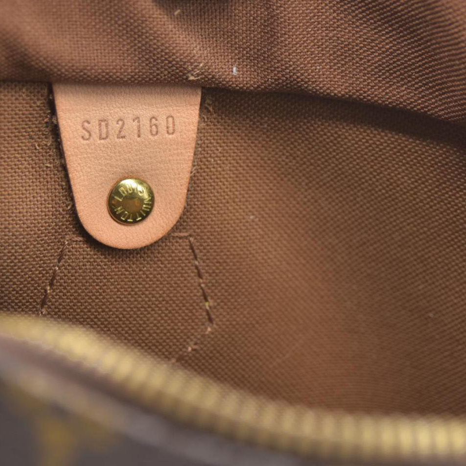 AUCTION $1550 Louis Vuitton Monogram Speedy 30 SD2160