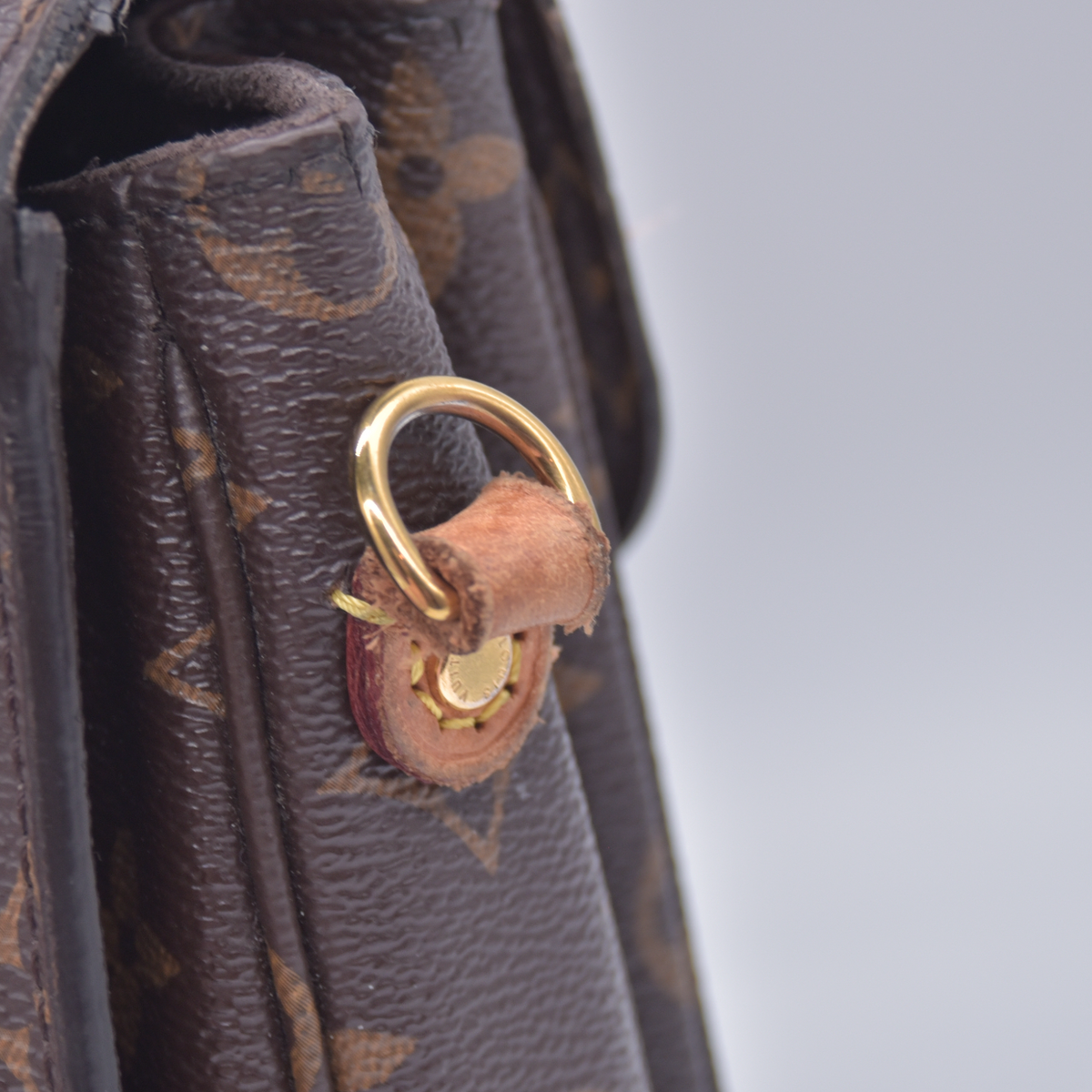 $2840 2019 Louis Vuitton Monogram Pochette Metis 10020869