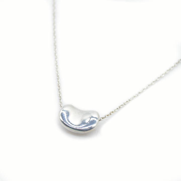 $345 Tiffany & Co. Elsa Peretti Bean Design Pendant in Sterling Silver, 9 mm