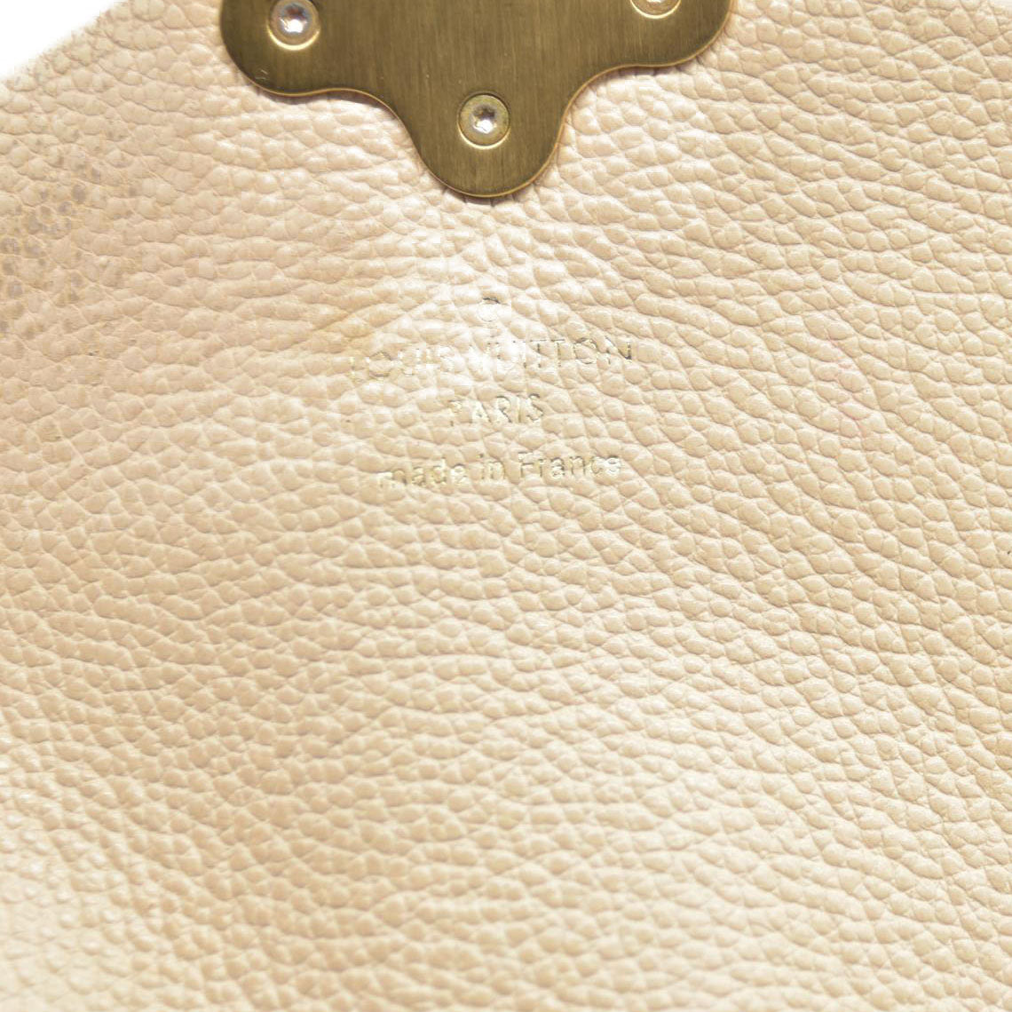 $1990 Louis Vuitton Damier Ebene Clapton