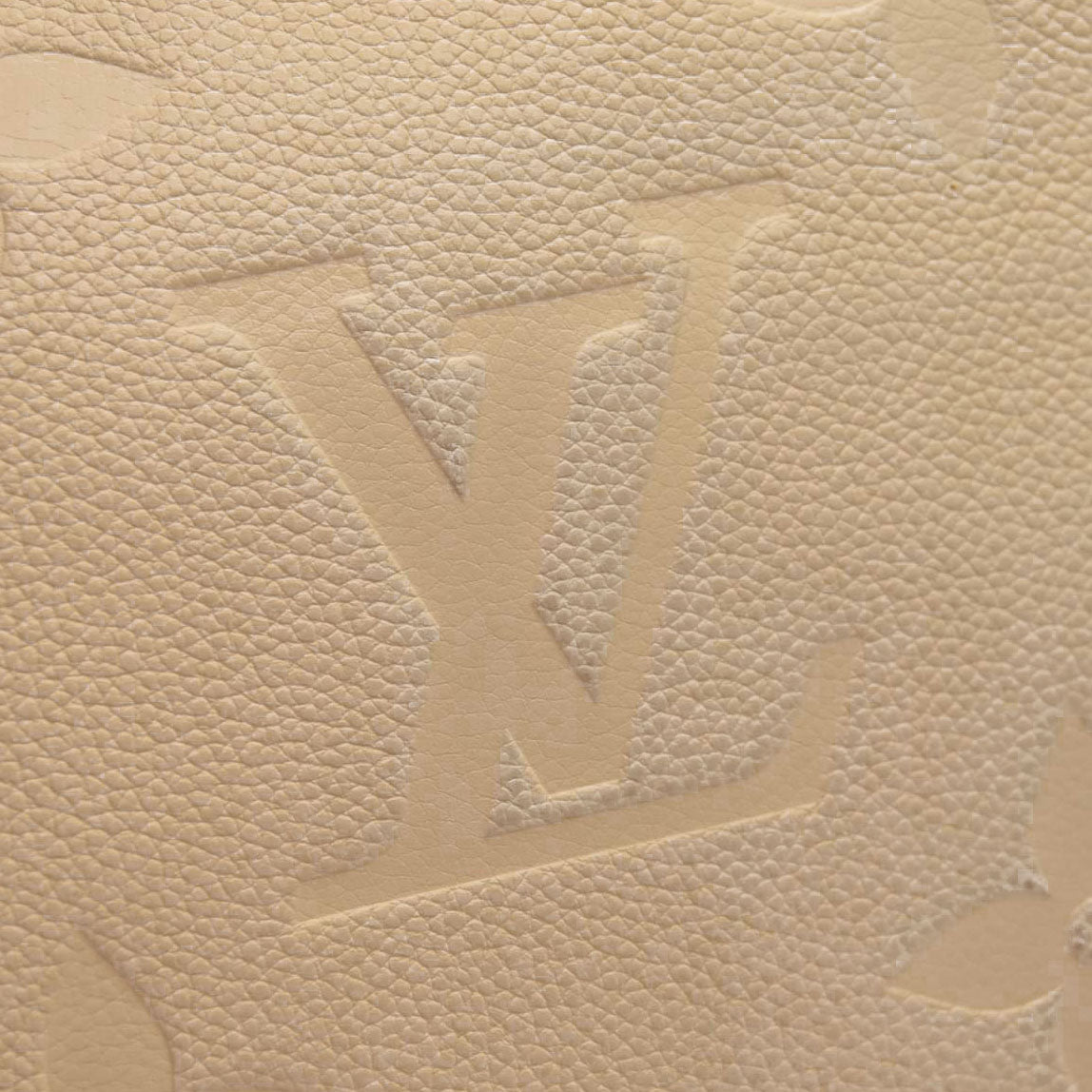 Louis Vuitton  Empreinte Carryall PM Cream