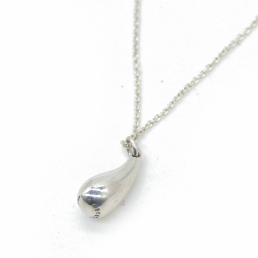 $345 Tiffany & Co Elsa Peretti Teardrop Pendant