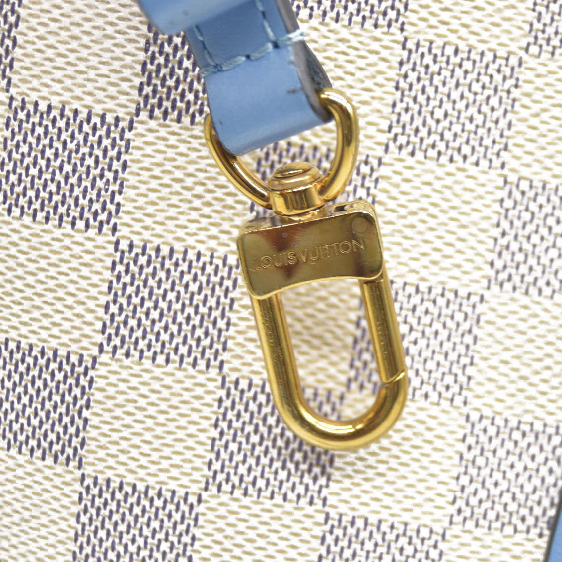 $2030 CONSIGNMENT Louis Vuitton  Damier Azur Neonoe MM Bleuet