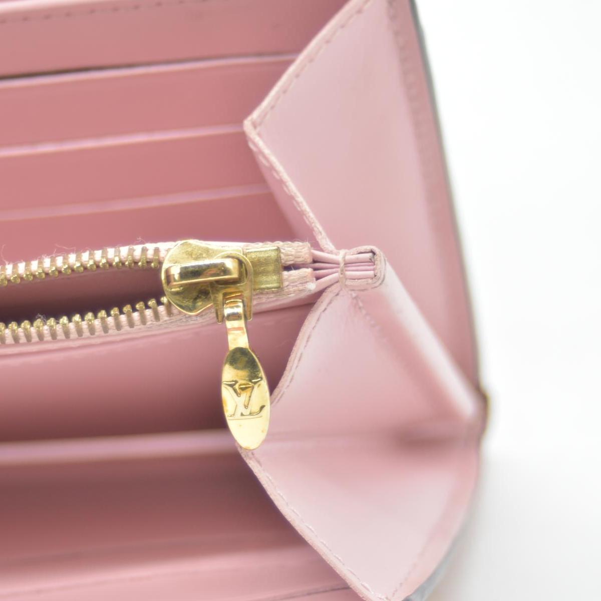 $840 Louis Vuitton Vernis Sarah Wallet Rose Poudre CONSIGNMENT TS0127