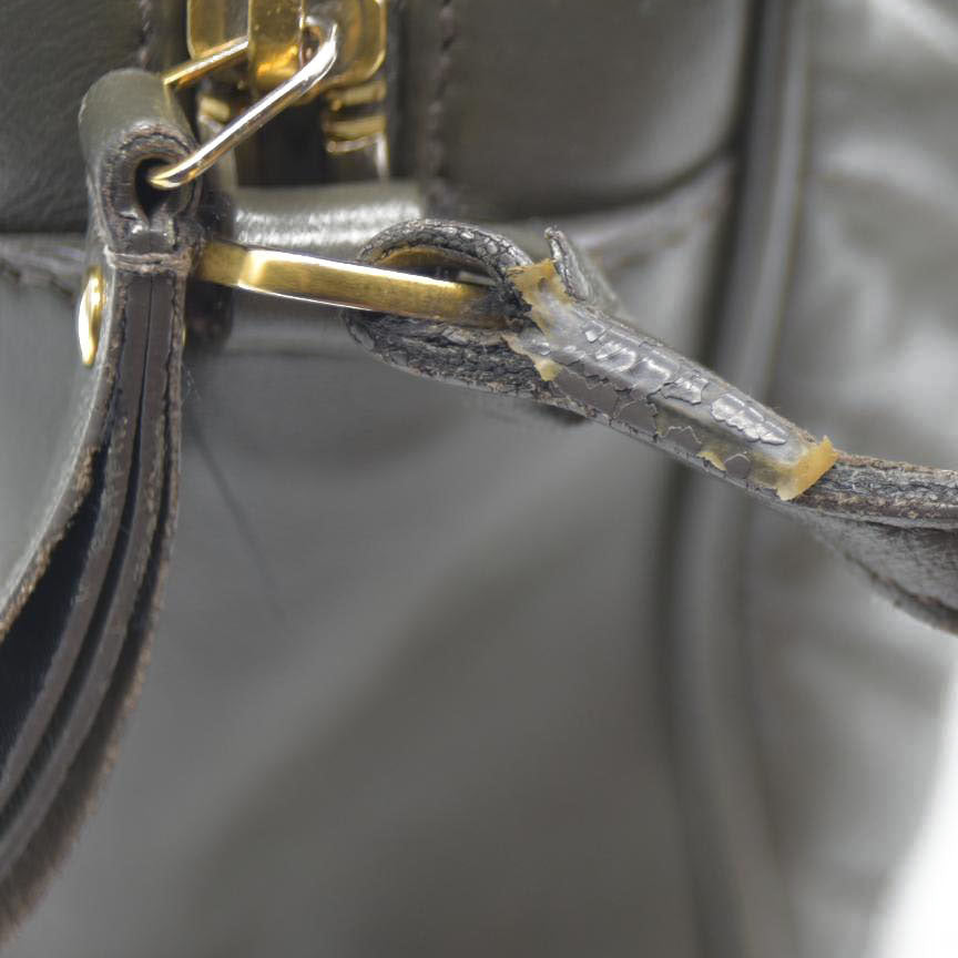 $1690 Saint Laurent Chevron Lou Camera