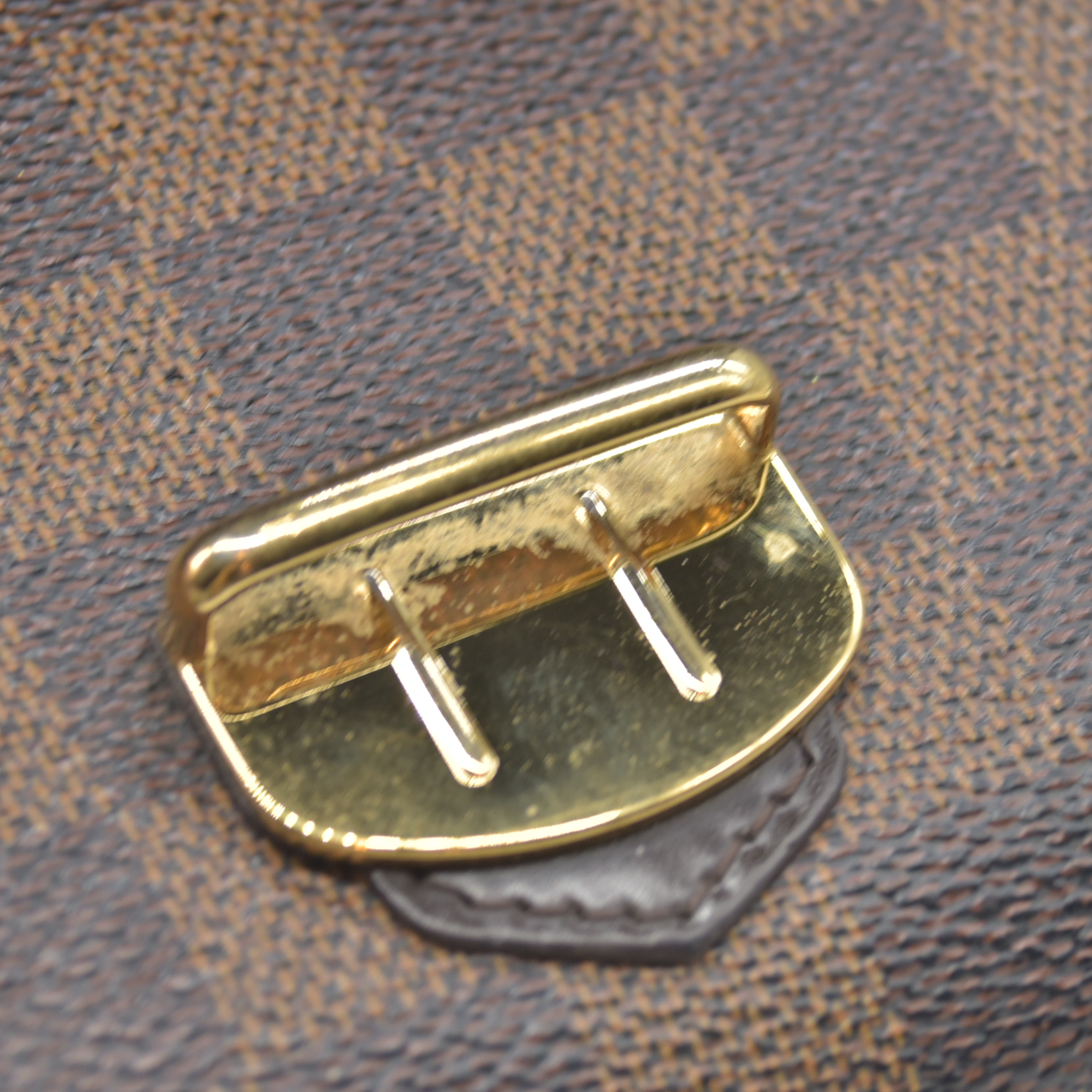 $940 2011 Louis Vuitton Damier Ebene Sistina Wallet CA3191