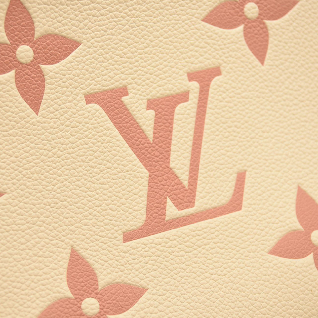 LOUIS VUITTON Empreinte Monogram Giant Neverfull MM Pochette Creme Rose Trianon