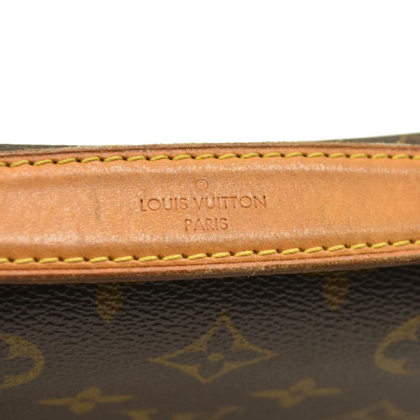 LOUIS VUITTON Monogram Pochette Metis DR3184