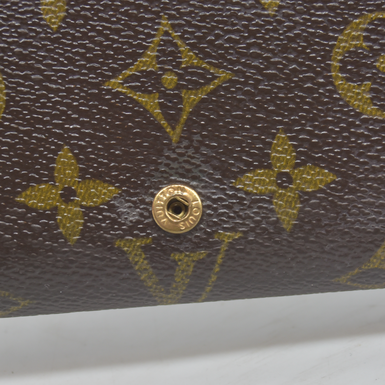 $560 1995 Louis Vuitton Monogram Porte-Monnaie Tresor Wallet RA0965