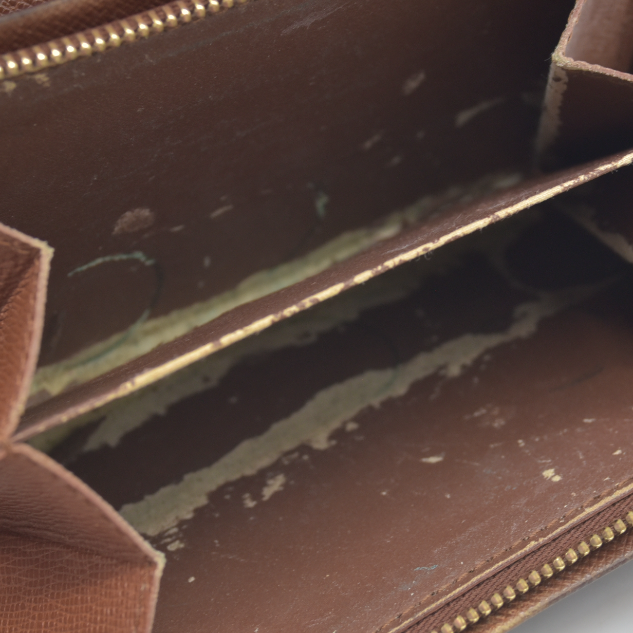 $560 1995 Louis Vuitton Monogram Porte-Monnaie Tresor Wallet RA0965