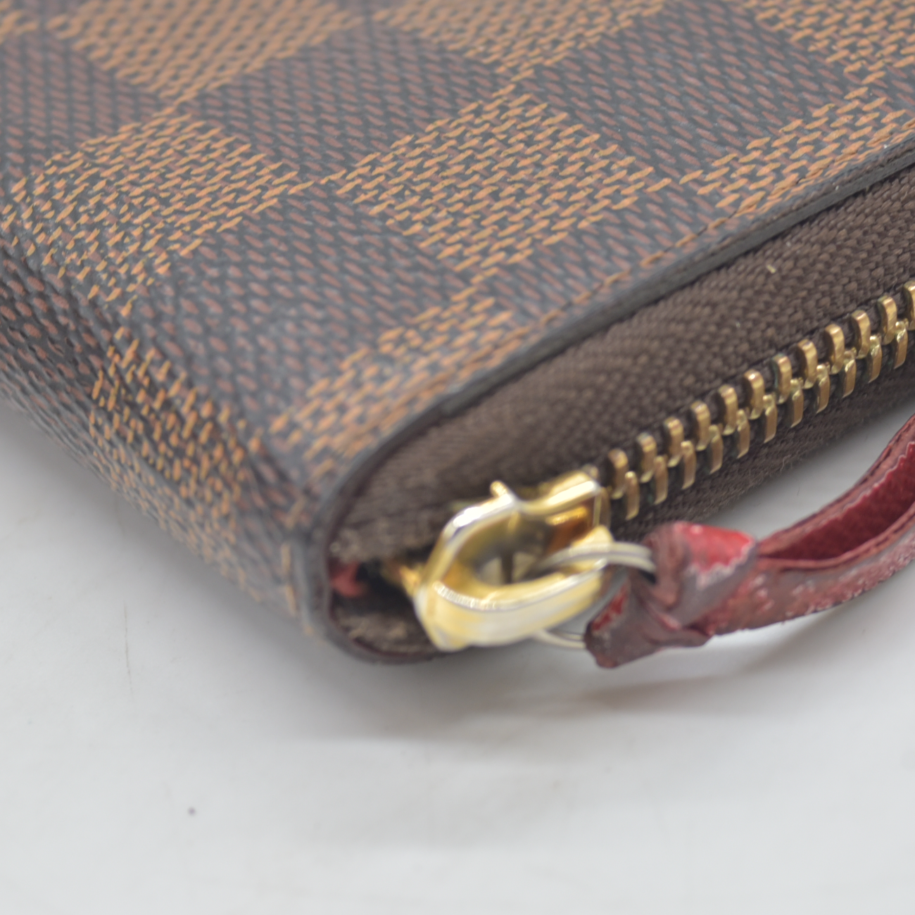 $620 2017 Louis Vuitton Damier Ebene Clemence Wallet Cherry CA2137