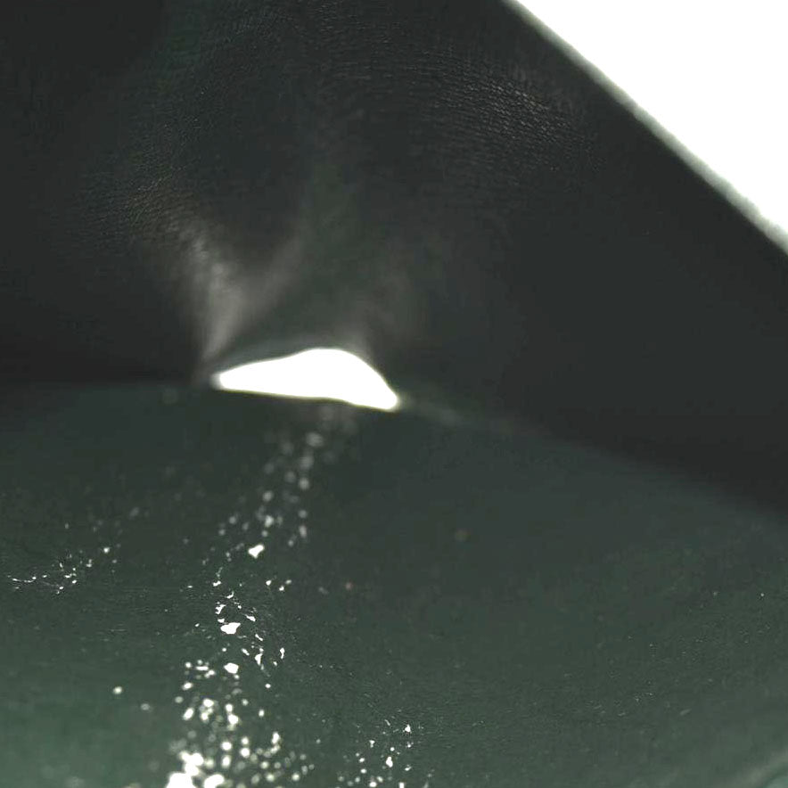 LOUIS VUITTON Taiga Porte Valeurs Organizer Wallet Epicea Passport Holder Green