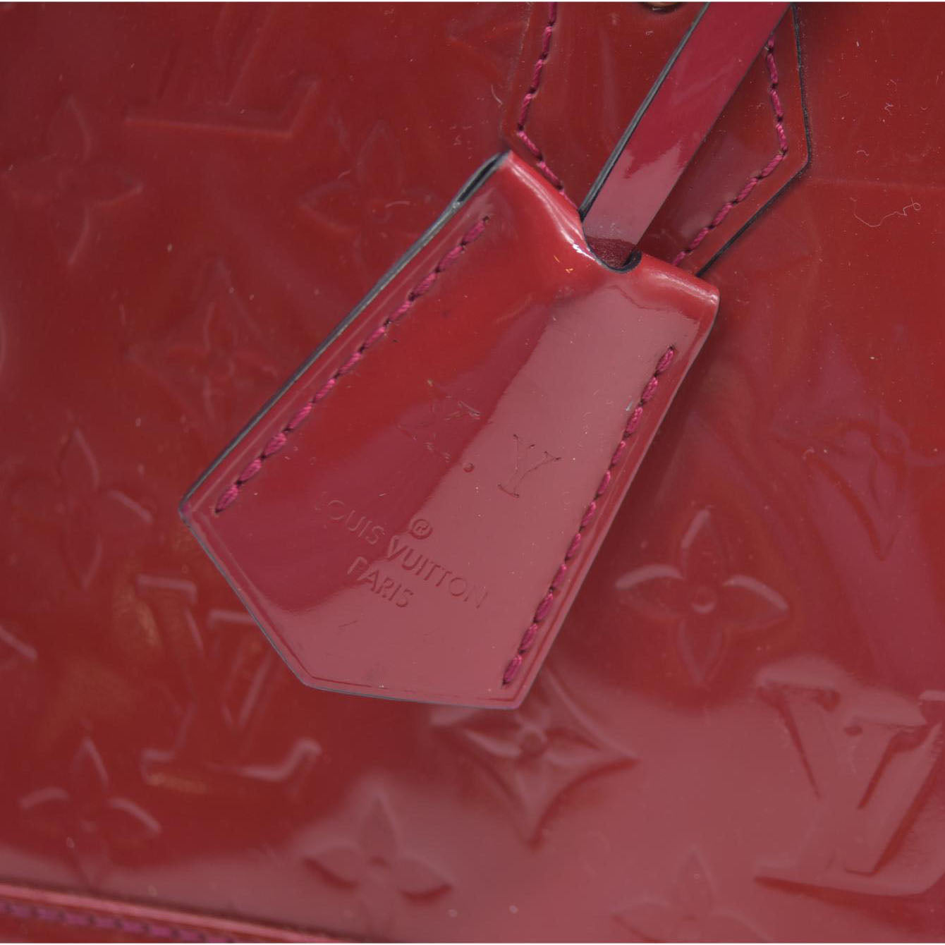 $2230 AUCTION Louis Vuitton  Vernis Alma BB Rose Indien