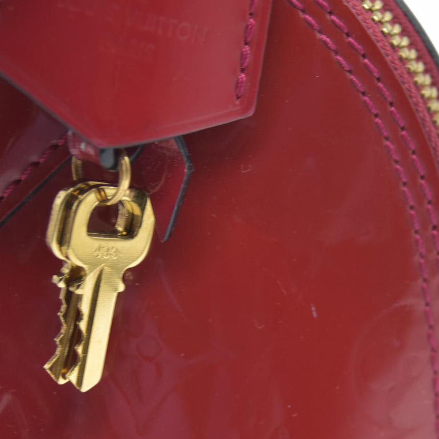 $2230 AUCTION Louis Vuitton  Vernis Alma BB Rose Indien