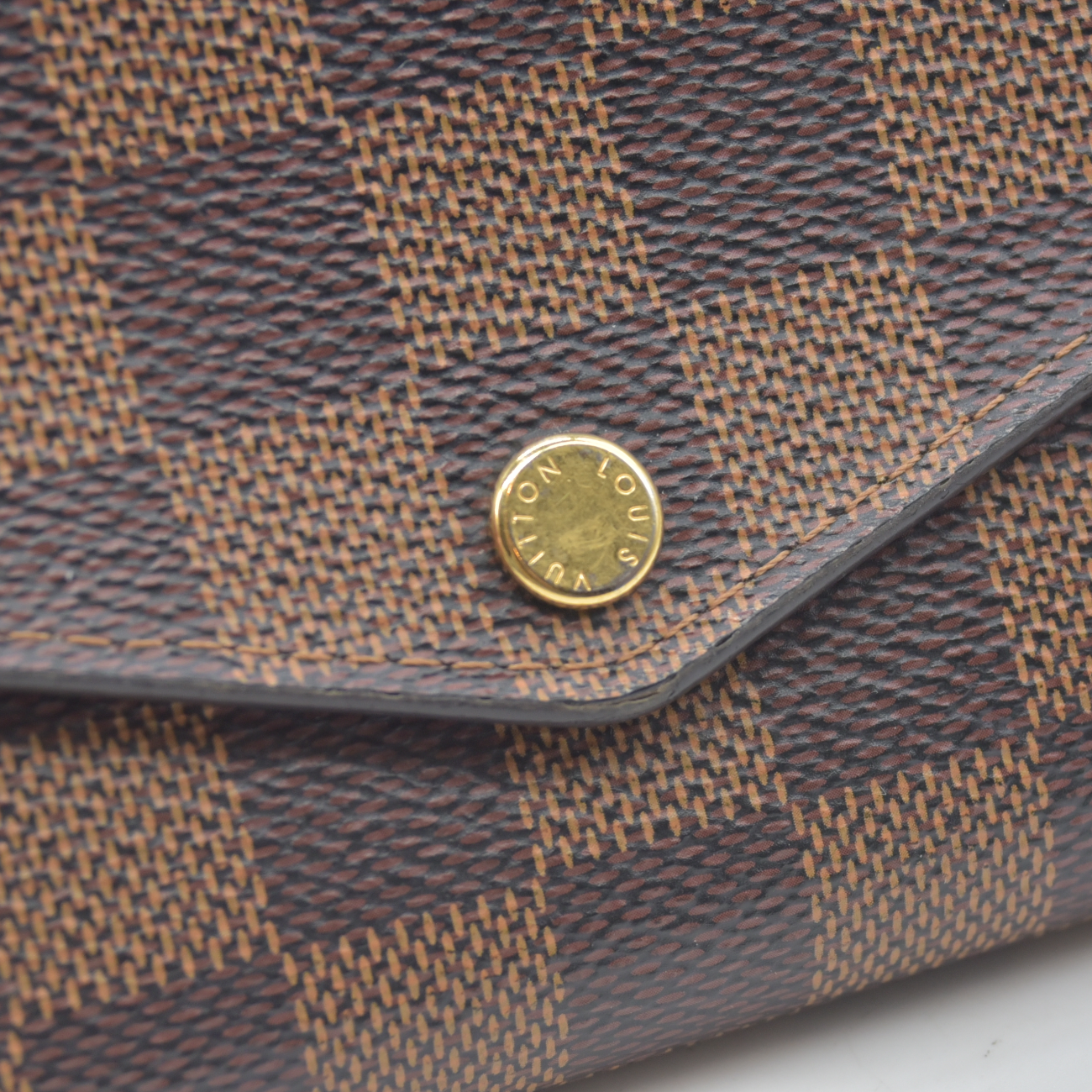 $775 2019 Louis Vuitton Damier Ebene Sarah Wallet NM Rose Ballerine CA4119