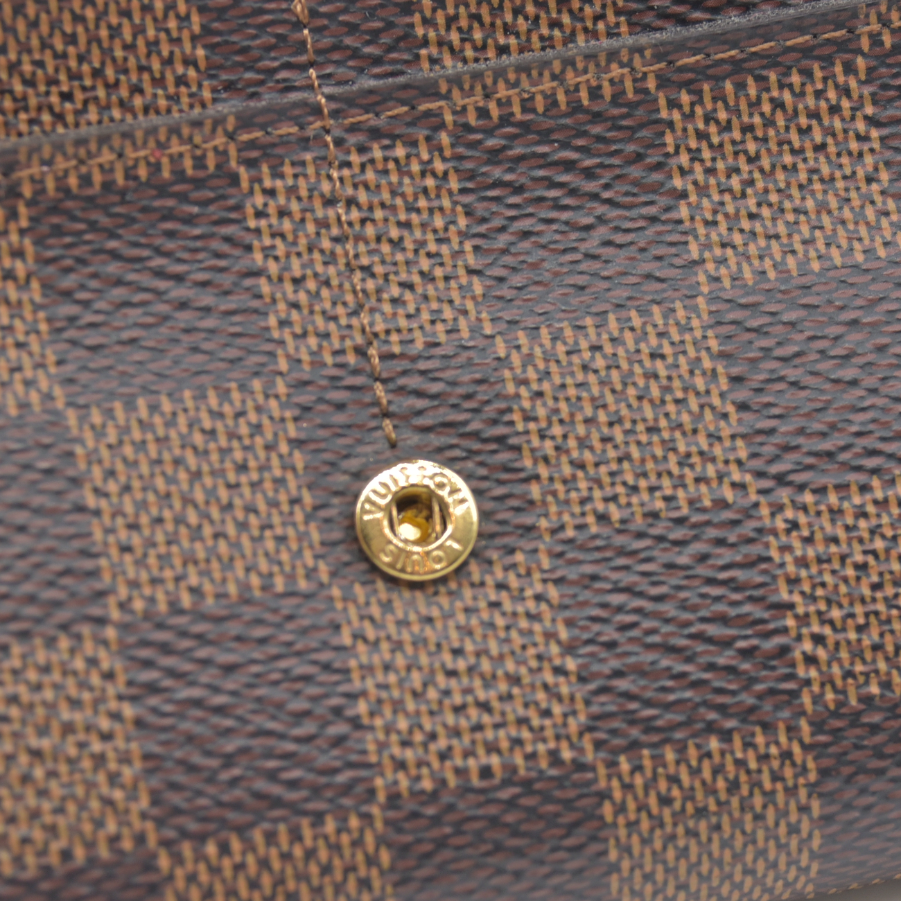 $775 2019 Louis Vuitton Damier Ebene Sarah Wallet NM Rose Ballerine CA4119