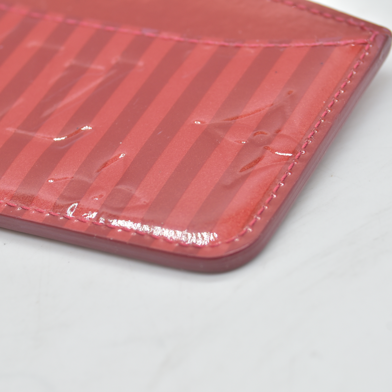 $400 2011 Louis Vuitton Etui Mirror Case Limited Edition Monogram Vernis Rayures TS4171