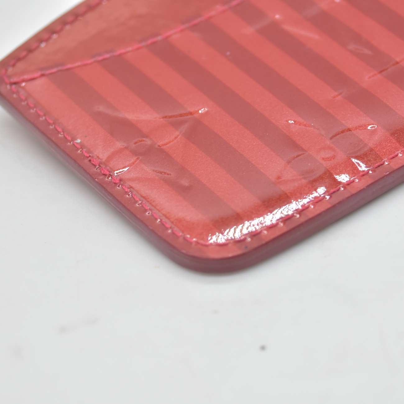 $400 2011 Louis Vuitton Etui Mirror Case Limited Edition Monogram Vernis Rayures TS4171