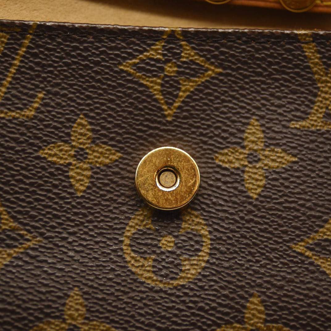 LOUIS VUITTON Monogram Pochette Twin PM
