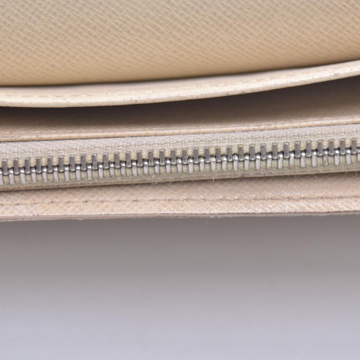 $800 2010 Louis Vuitton  Vintage Damier Azur Pattern Sarah Wallet CA2180 CONSIGNMENT