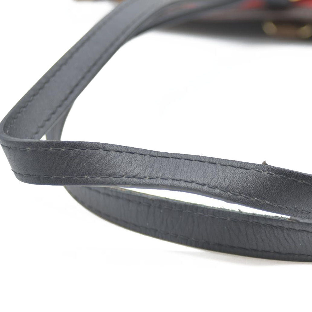 Louis Vuitton Reverse Monogram Giant Onthego MM