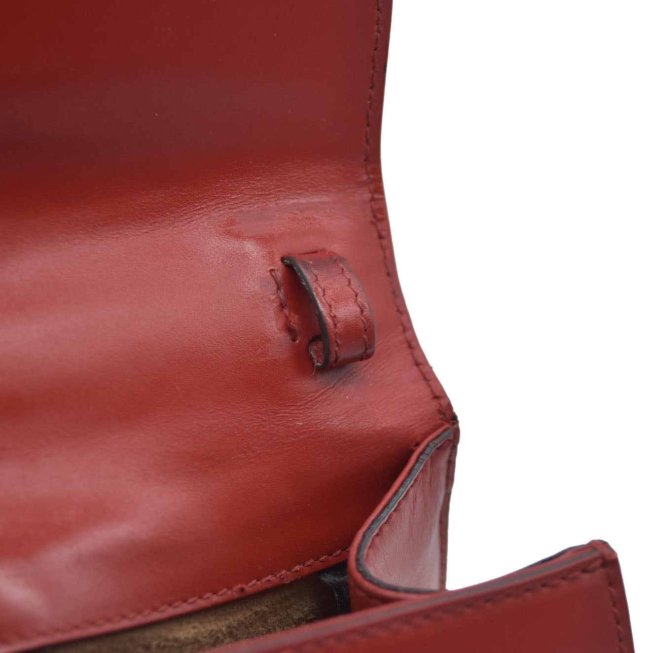 $1980 Gucci  Calfskin Mini Sylvie Chain Shoulder Bag Hibiscus Red