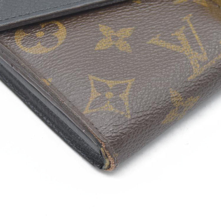 $1140 Louis Vuitton  Monogram Pallas Wallet Black
