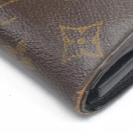 $1140 Louis Vuitton  Monogram Pallas Wallet Black