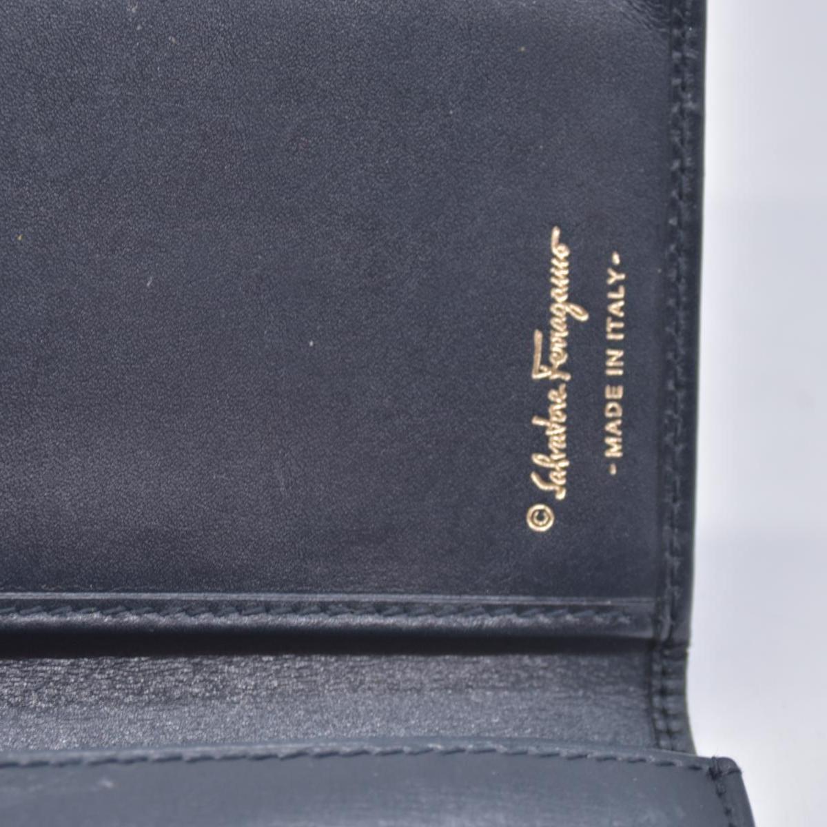 $795 Salvatore Ferragamo Gancini Continental Wallet Black CONSIGNMENT