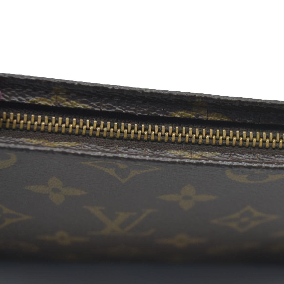 LOUIS VUITTON Monogram Posh Toilette 19 Pouch