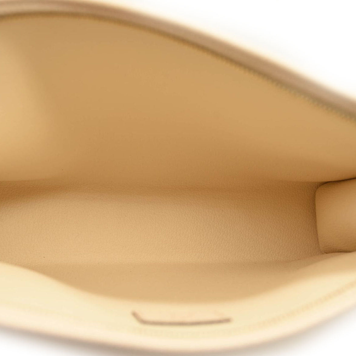 LOUIS VUITTON Empreinte Monogram Giant By The Pool Toiletry Pouch 26 Cream Saffron