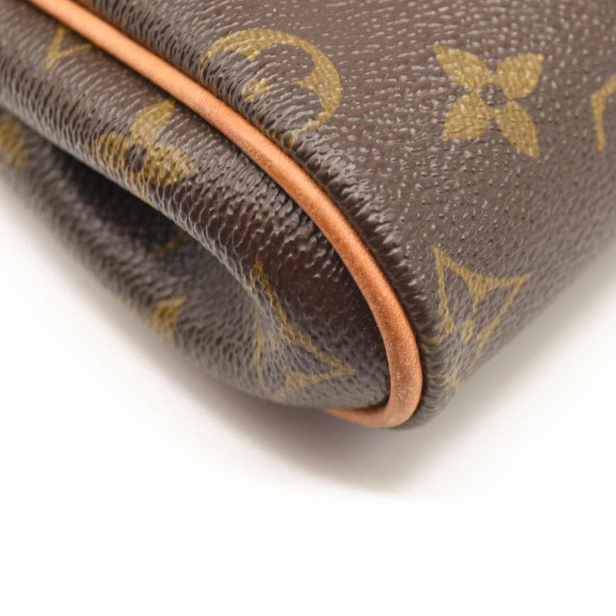 LOUIS VUITTON Monogram Eva Clutch