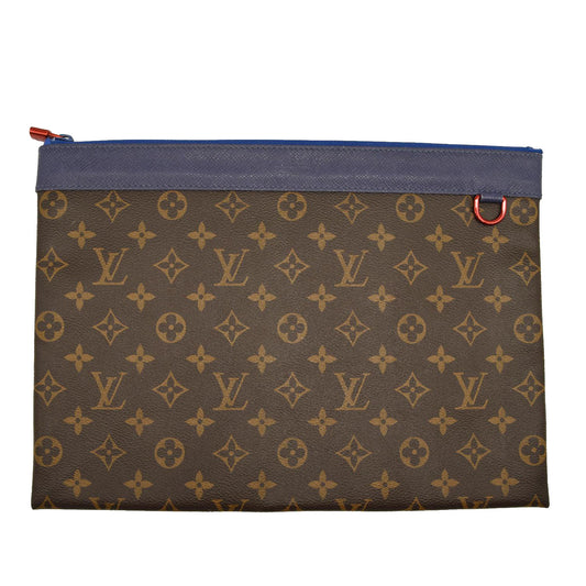 LOUIS VUITTON Monogram Outdoor Apollo Pochette