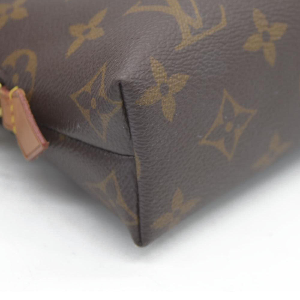 $715 LOUIS VUITTON Monogram Pochette Cosmetic MM Cosmetic Pouch
