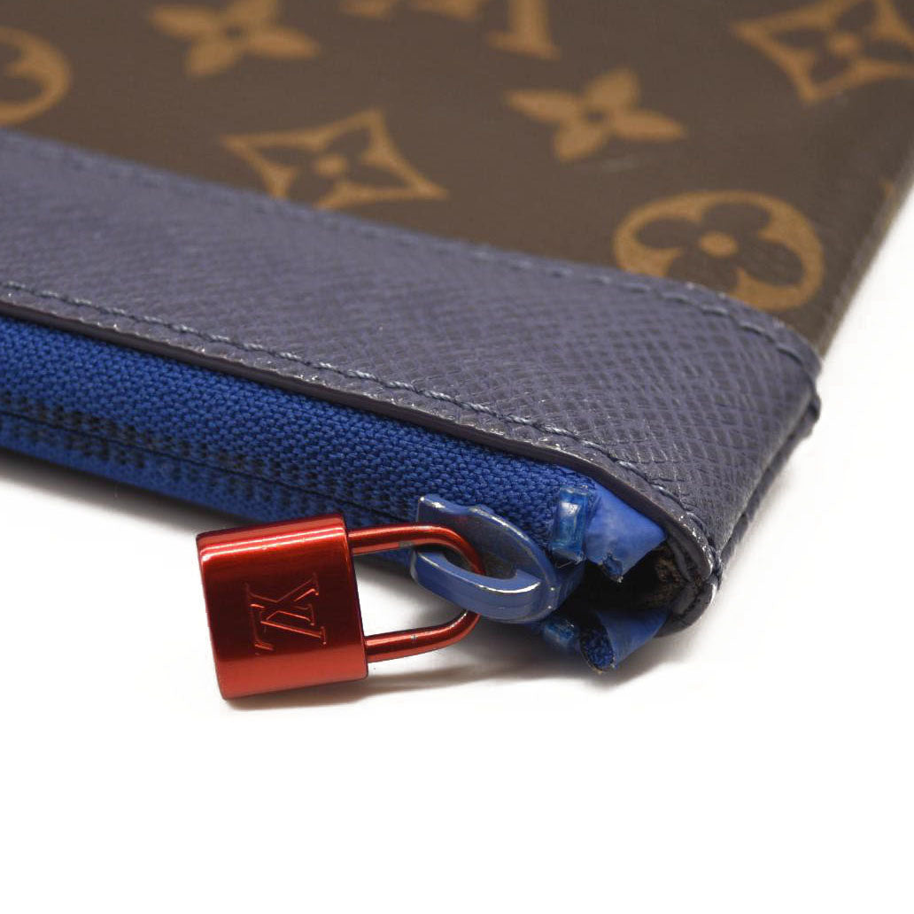 LOUIS VUITTON Monogram Outdoor Apollo Pochette