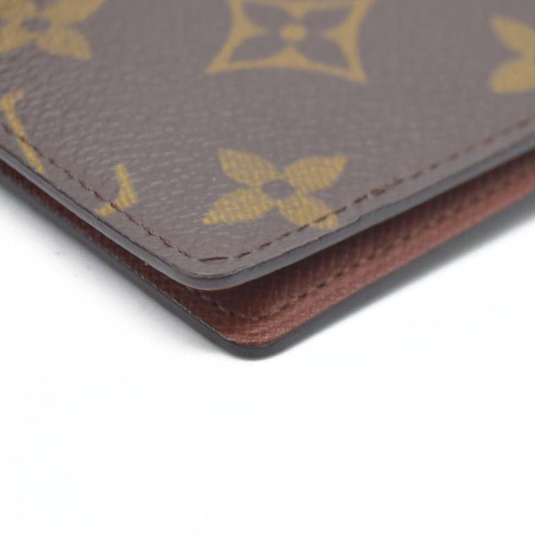 Louis Vuitton  Monogram Passport Cover NM MI10090