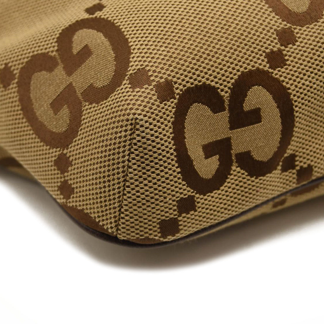 Gucci JUMBO Canvas Logo Belt Bag Beige