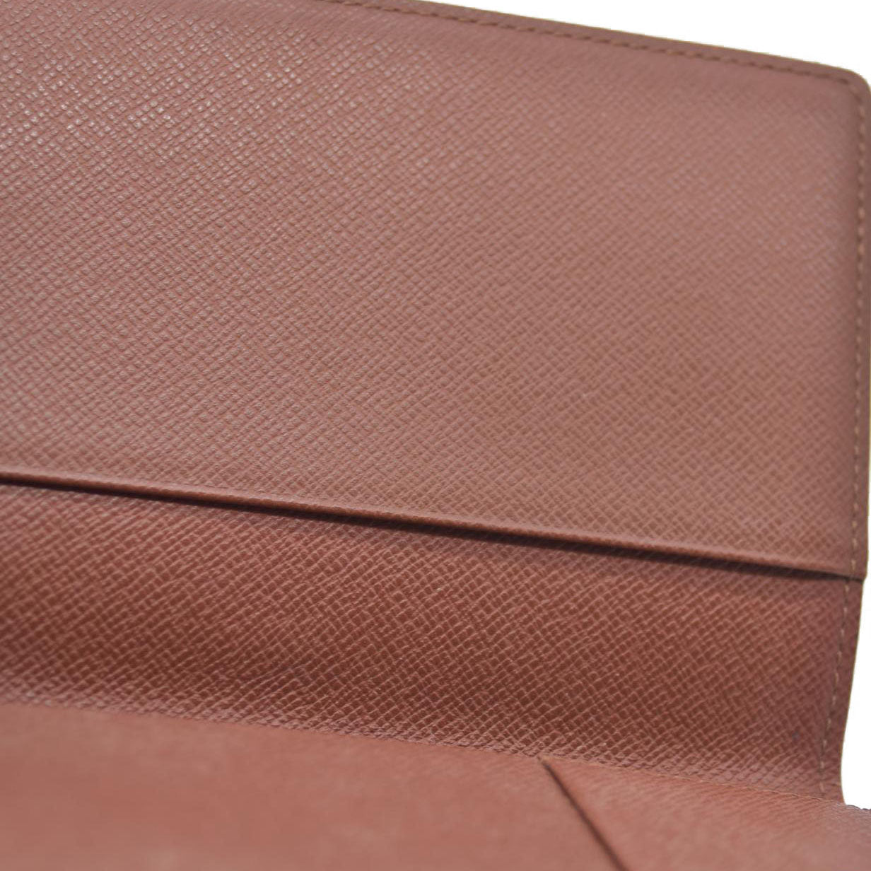 Louis Vuitton  Monogram Passport Cover NM MI10090