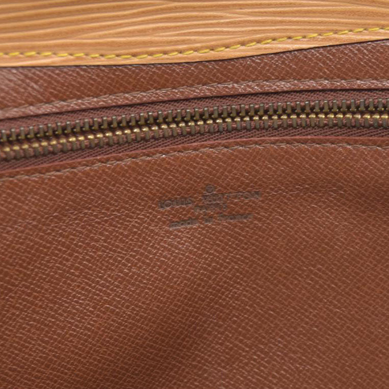 Louis Vuitton Epi Leather Clutch 874 VI