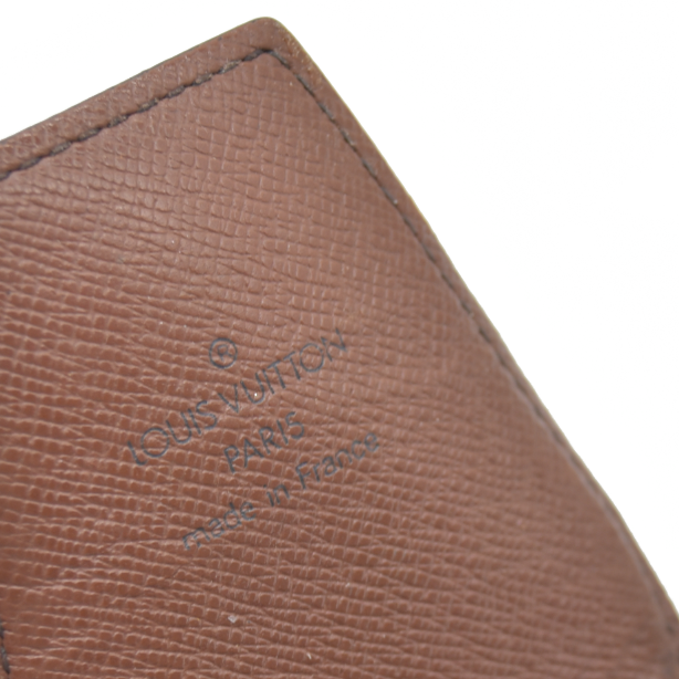 $295 Louis Vuitton Vintage Smoke Case Monogram CT0025 2005 CONSIGNMENT