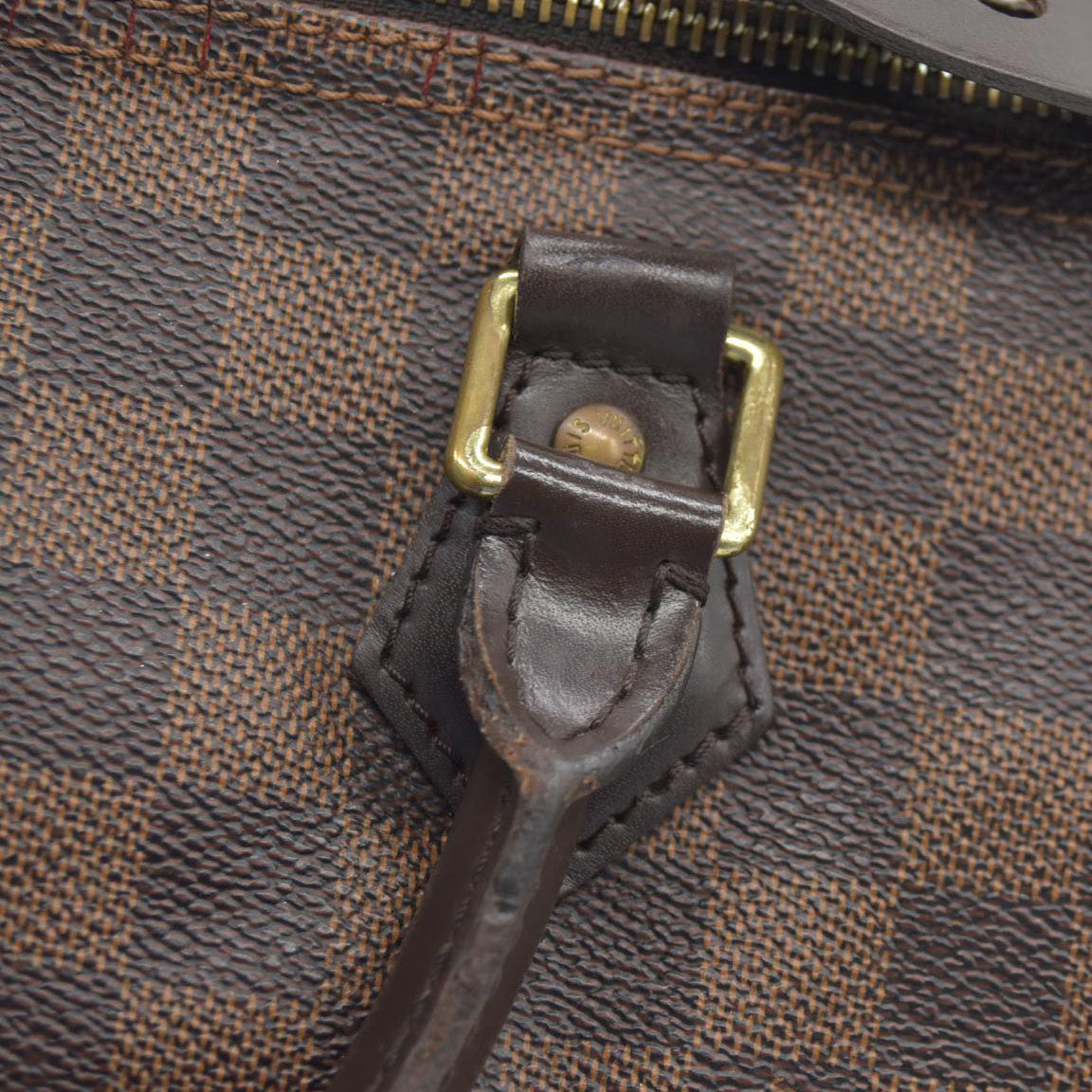 $1660 Louis Vuitton Damier Ebene Speedy 30 SD2147
